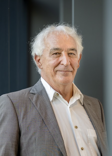 François Rieger, PhD (Chairman – Executive)